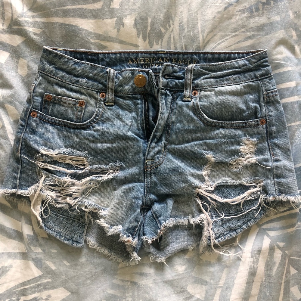 AE light wash denim shorts